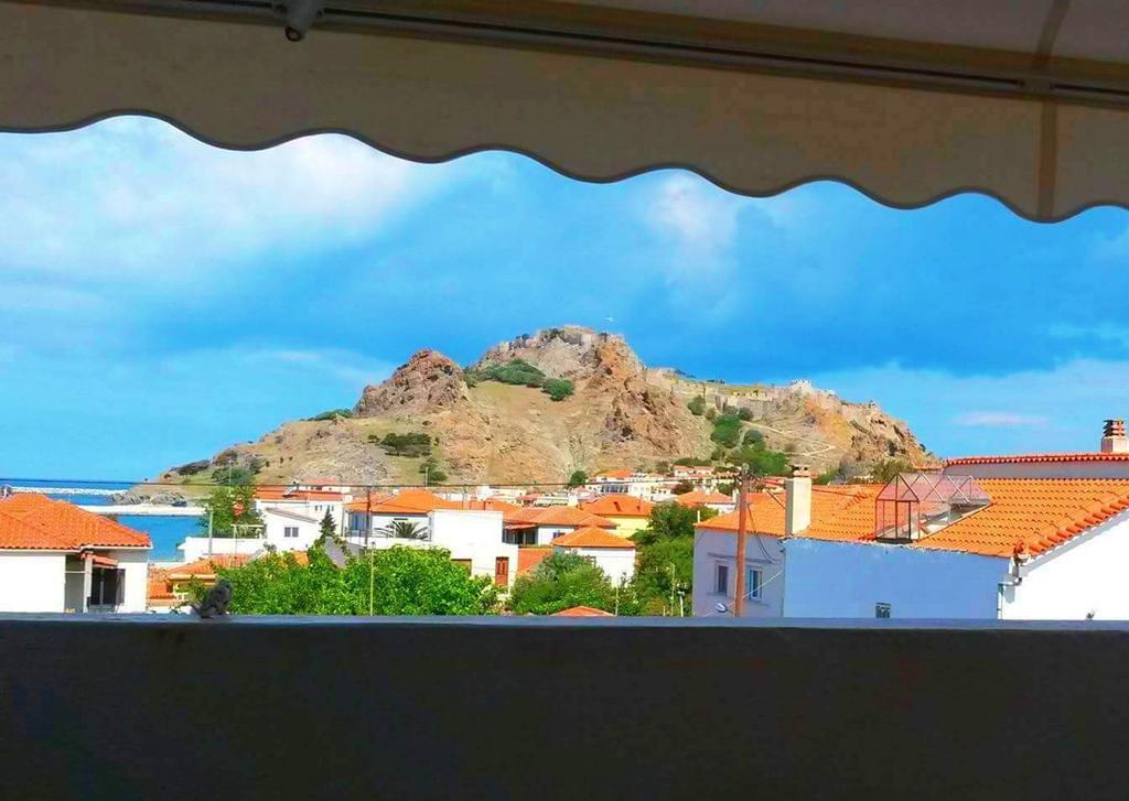 Kostas Studios Apartments - Ενοικιαζόμενα Δωμάτια Με Κουζινάκι Myrina Exterior foto